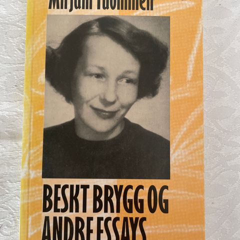 Mirjam Tuominen «Beskt brygg og andre essays»