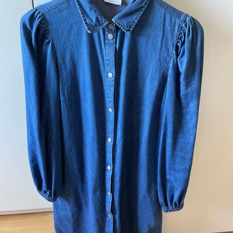 Denim kjole fra Vila str 36