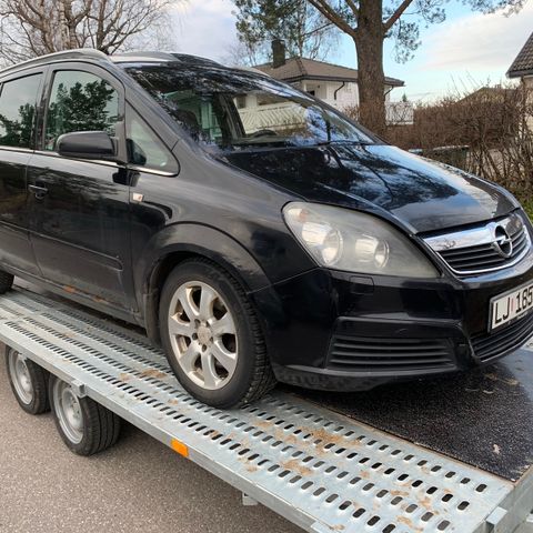 Opel zafira 1,9 diesel  2007 mod delebil