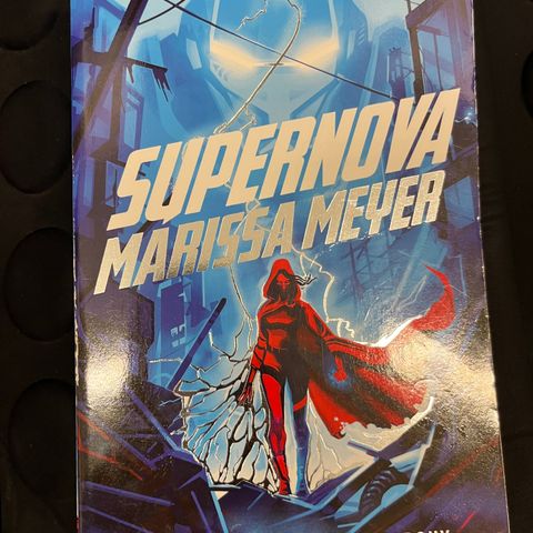 Marissa Meyer - Supernova