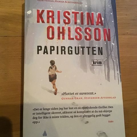 Pocketbok: Kristina Ohlsson, Papirgutten