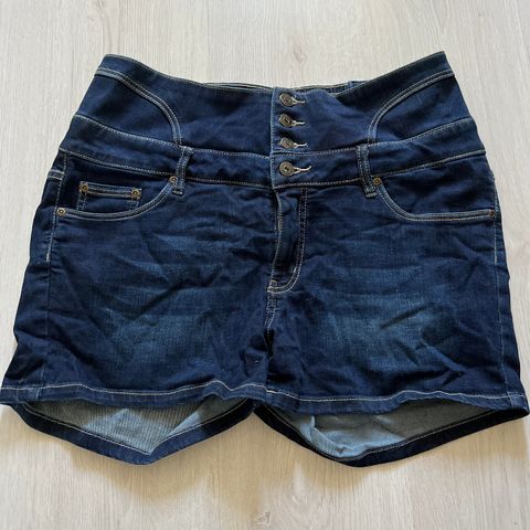 shorts str 46