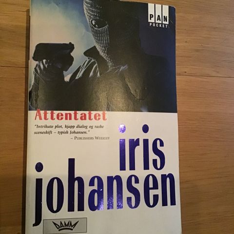 Pocketbok: Iris Johansen, Attentatet