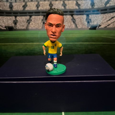 Fotballfigur Neymar i Brasildrakt