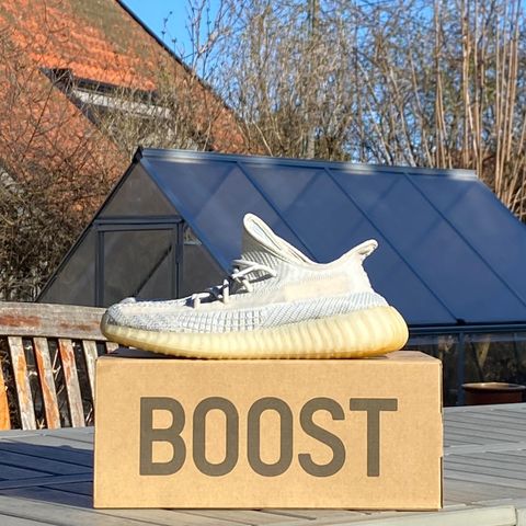 Adidas Yeezy Boost 350 V2 Cloud White Str: 42