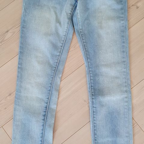 Levi's jeans