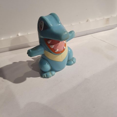 Vintage nintendo pokemon figur 2001 Totodile