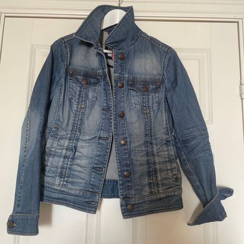 Esprit jeans jakke - str L ( liten i str (