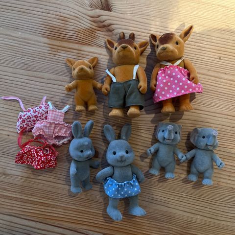 Vintage Sylvanian/Forest family