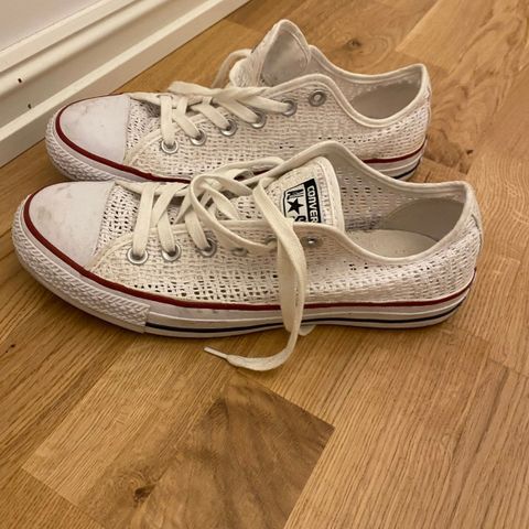 converse hvite str 40