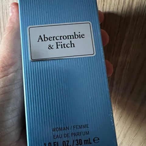 Abercrombie & Fitch First Instinct blue