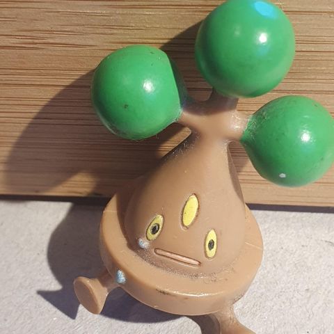 Nintendo Pokemon figur Bonsly 2008