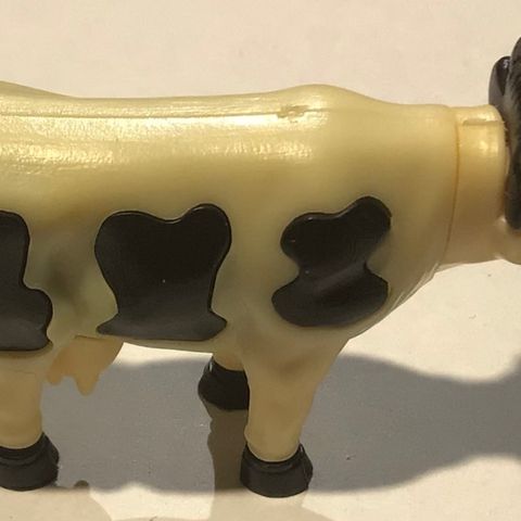 Kinderegg figurer - Ku fra 1989