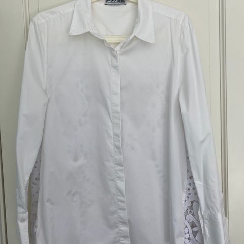 Bluse/skjorte fra FWSS