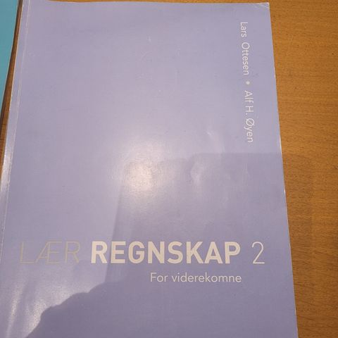 regnskap bøker