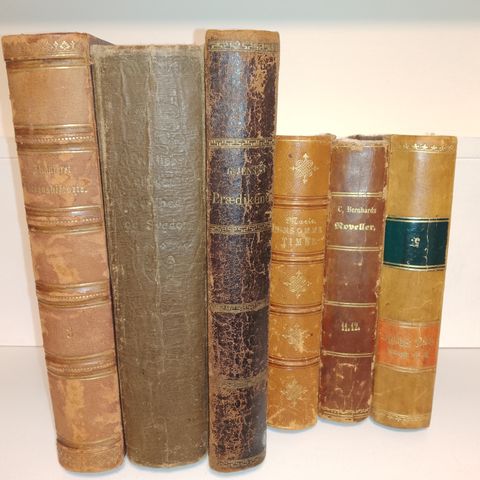 Antikke bøker fra 1849-1898