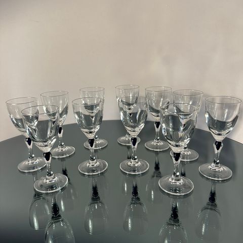 17 Likørglass fra Venise Saphir Blue Teardrop - Cristal D’Arques