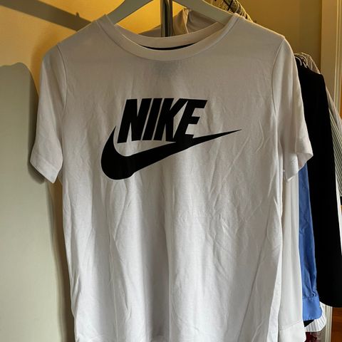 Nike t-skjorte