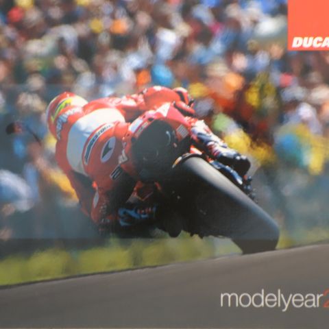 Ducati 2007 MC brosjyre