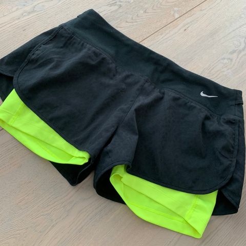 Nike treningsshorts m/tights