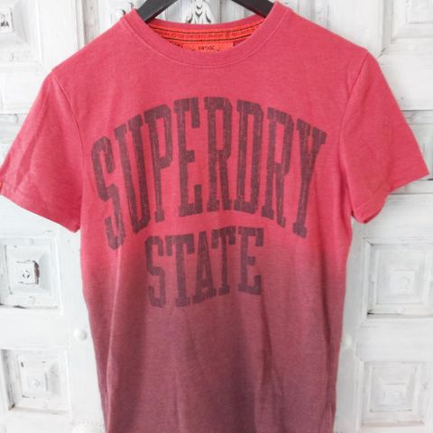 Superdry T- skjorte