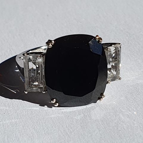 Black Spinel & White Quartz 15.44cts Silver 925 Sølv Limited Edition Ring Str.54