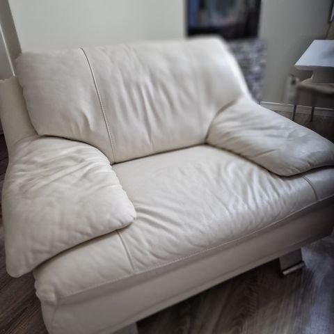 Ital sofa - åpen for bud