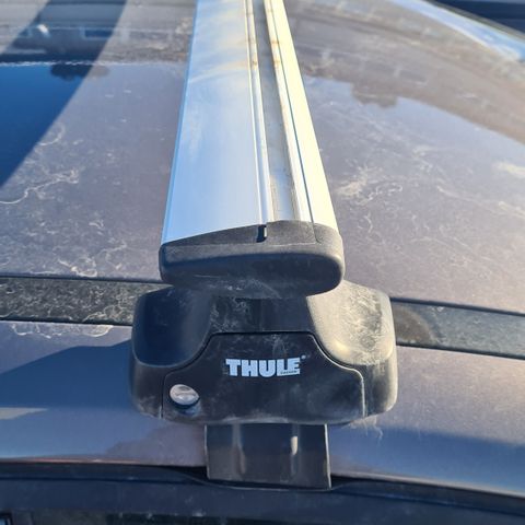 Takstativ Ford Focus, Thule