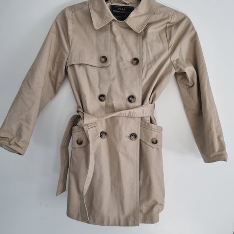 Tøff kåpe/trenchcoat str 128