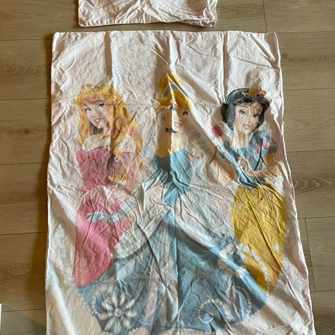 Rosa Disney prinsesser sengesett selges