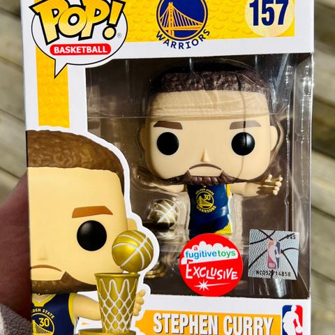 Funko Pop! Stephen Curry (with Trophy) | Golden State Warriors | NBA (157)