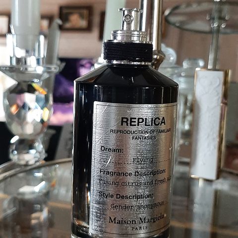 Maison Martin Margiela Replica Flying