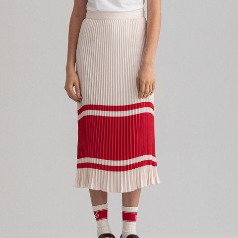 New GANT pleated skirt, size 38