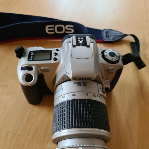 Canon EOS 300 - kamera til salgs