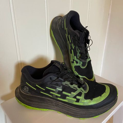 Salomon Ultra glide str 42