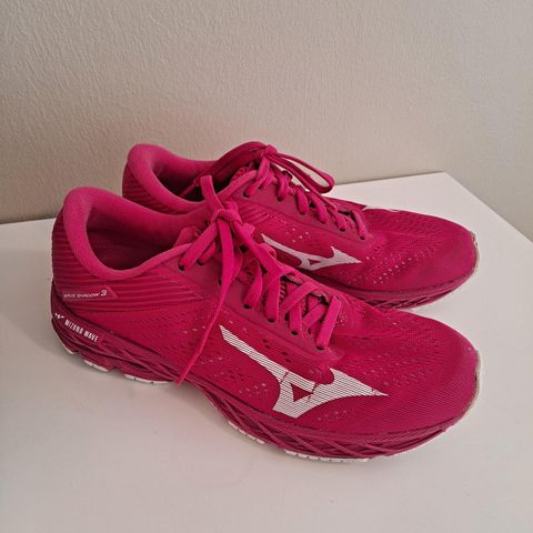 Mizuno Wave Shadow str. 36.5