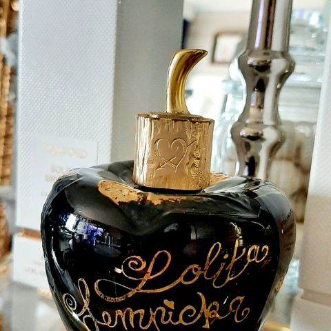 Dekanter av Minuit Noir fra Lolita Lempicka den originale