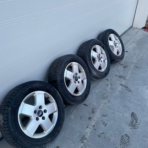 Vinterhjul 195/65 R15  5x108