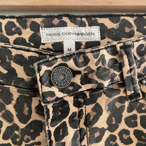 Moss Copenhagen Hollie bukser str M leopardprint 👖