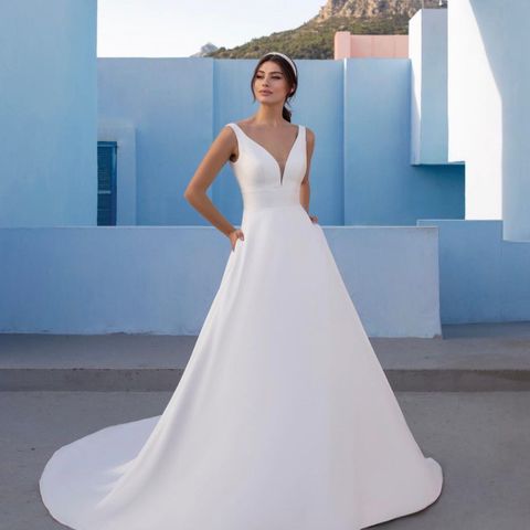 Misteltoe whiteonbridal