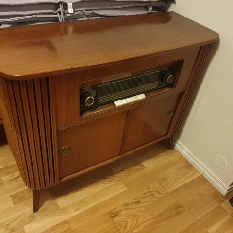 Radio kabinett radionet retro