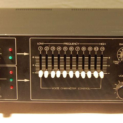 Roland SVC-350 10-band Analog Rack Vocoder