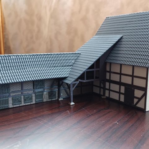Modellhus i N-scala, til togbane, etc.