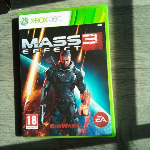 Xbox 360 Mass Effect 3 tilsalgs