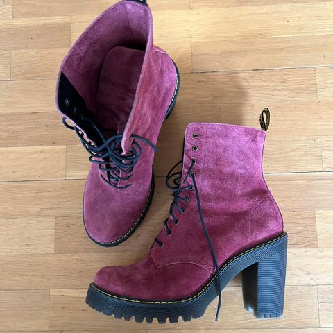 Dr. Martens Kendra str 43