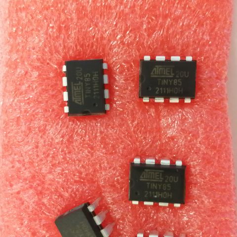 ATTiny85 20U