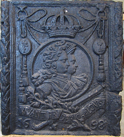 Støpejernplate 72cmx62 cm, Dronning Louise og Kong Frederik 1698