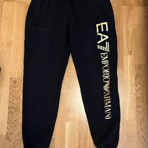 Armani joggebukse/ fritidsbukse Str M