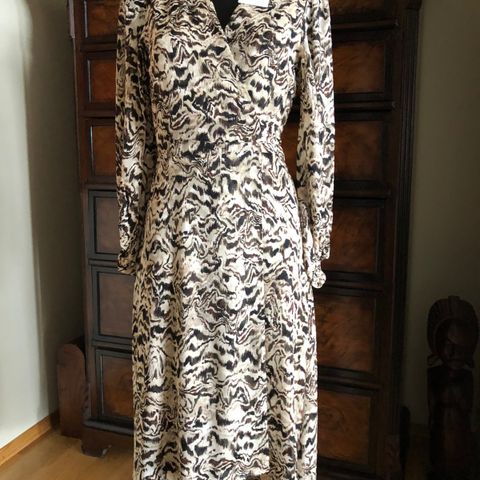 Ny omslags kjole fra InWear Basira wrap dress, S/M, 36- 38