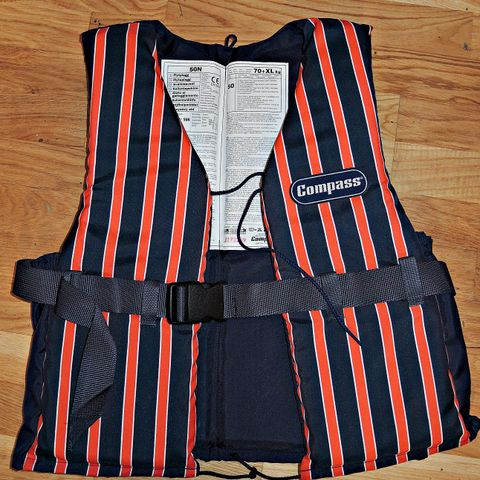 Compass svømmevest. For person 70 kg og opp